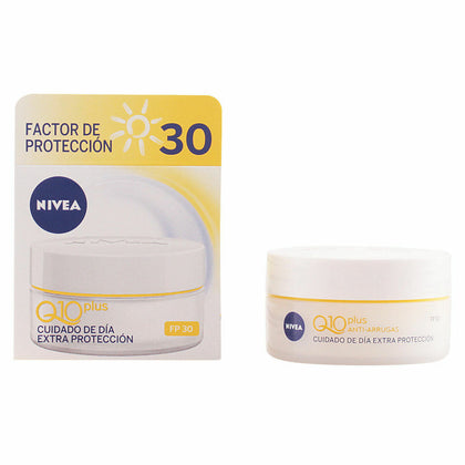 Kräm mot rynkor Nivea Q10+ SPF 30 Spf 15 (50 ml)